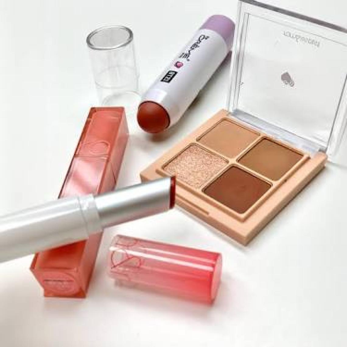 Nemli Ve Parlak Görünüm Sağlayan Dewy Ful Water Tint Milk Grocery - Murmur Pink