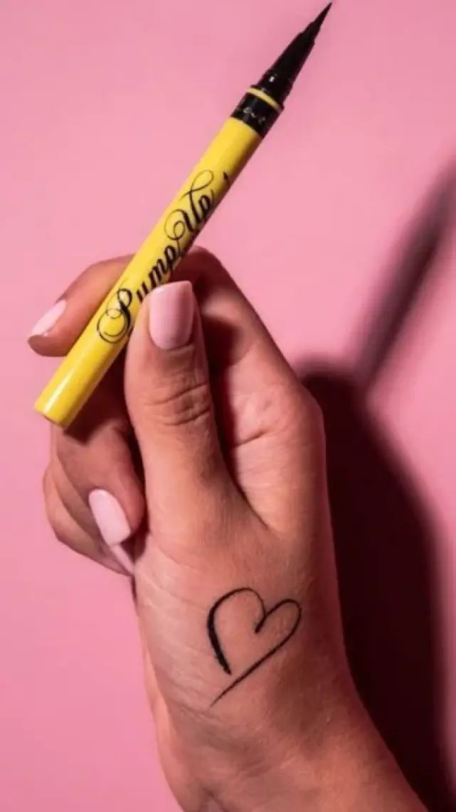 Eyeliner Pump Up Deep Black Ultra Siyah Eyeliner