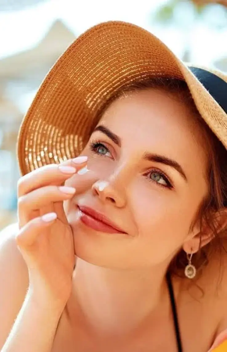 For You Gold Aloe Vera Özlü Yüksek Koruyuculu 50 Spf+ Yatıştırıcı, Nemlendirici Güneş Kremi