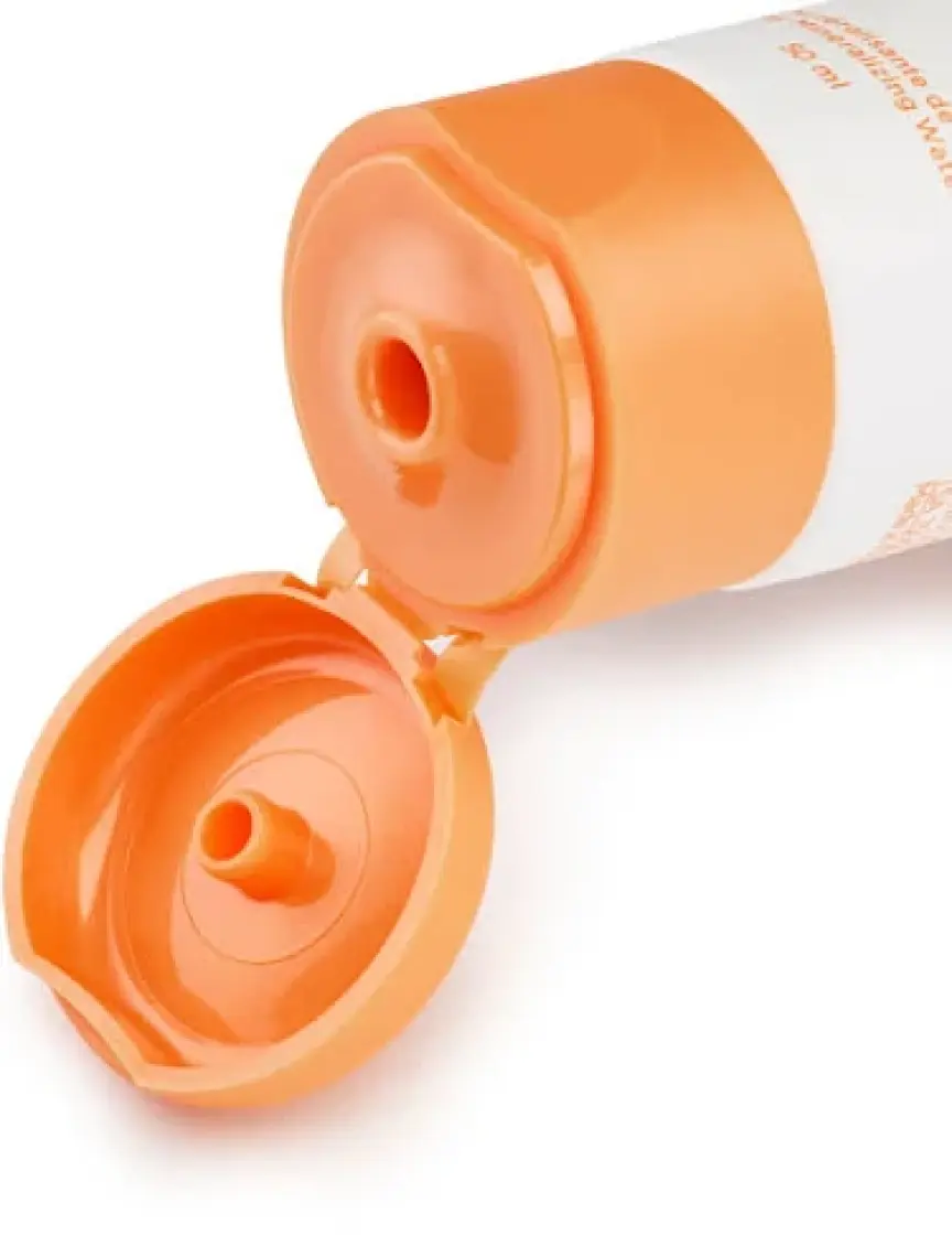 Vichy Capital Soleil Leke Karşıtı Güneş Koruyucu SPF50+ Tüm Ciltler İçin