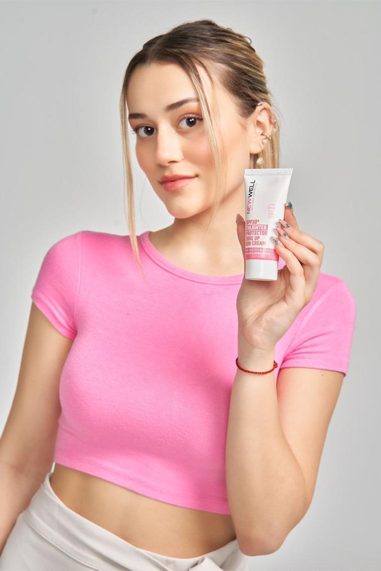 Ton Eşitleyici yüksek Koruma Etkili Spf50+ Aydınlatıcı Pembe Yüz Güneş Kremi 50 Ml