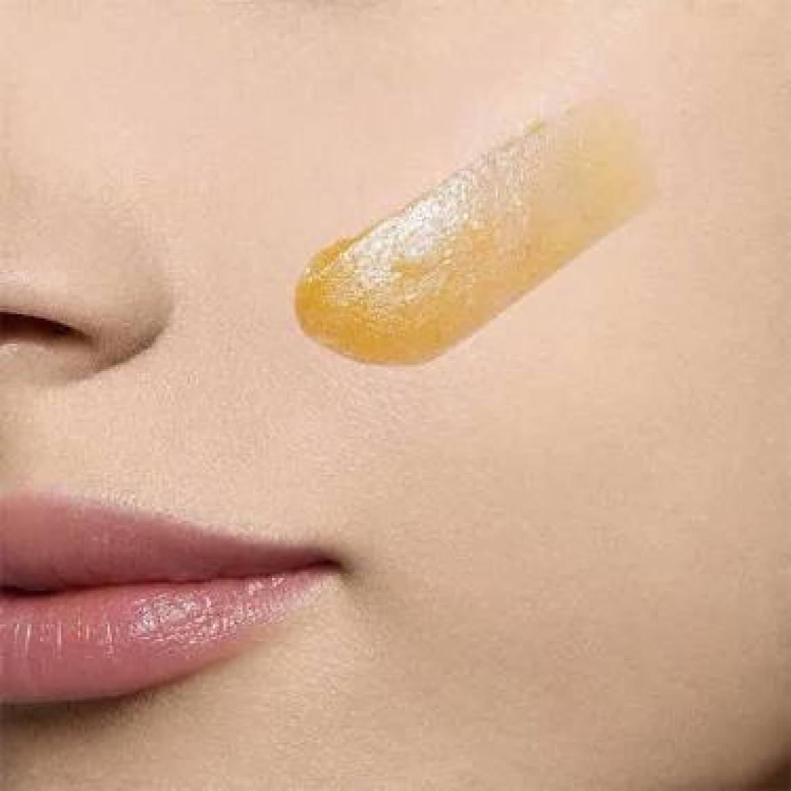 Clarins Sun Face Stick Spf50 17gr - Görünmez Güneş Bakımı