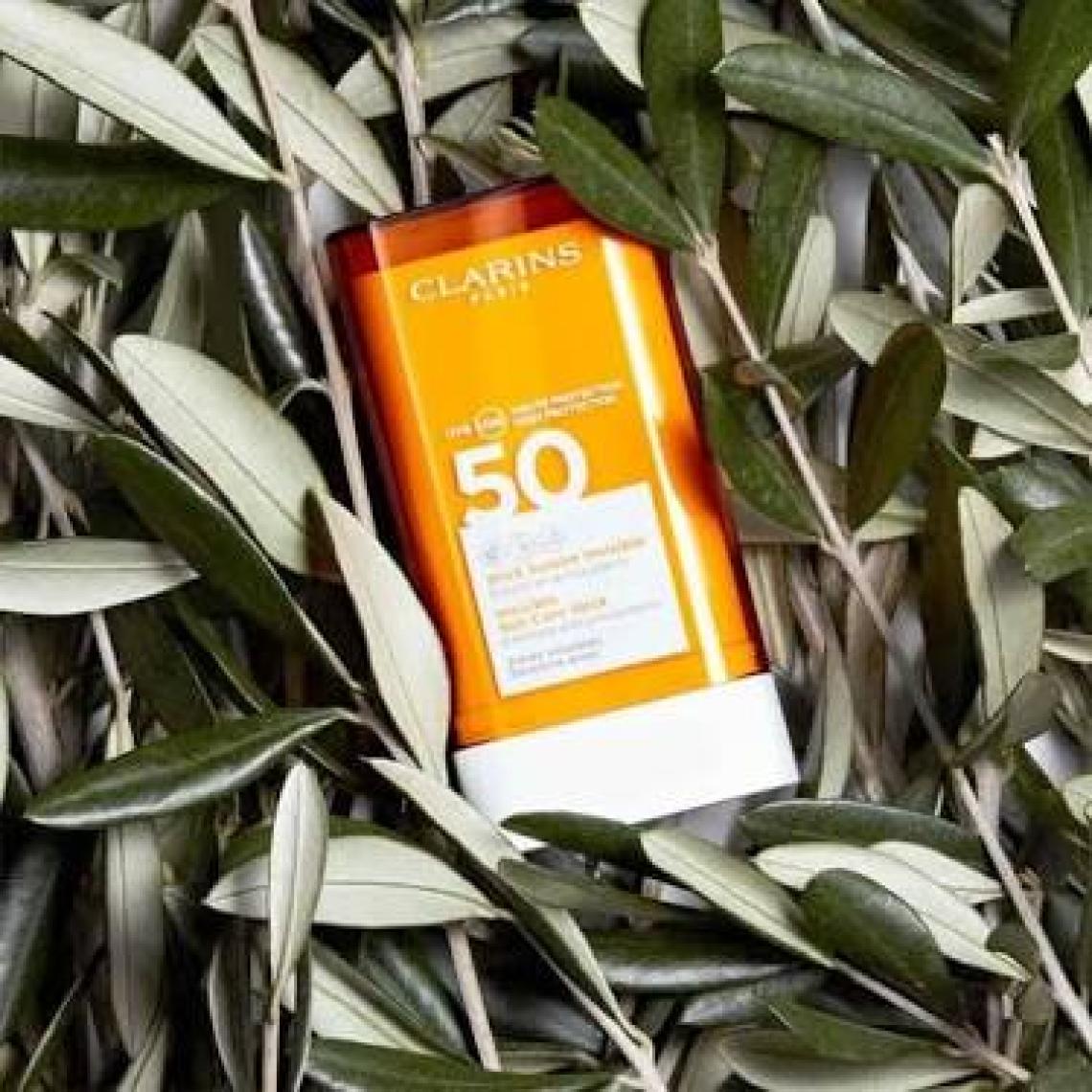 Clarins Sun Face Stick Spf50 17gr - Görünmez Güneş Bakımı