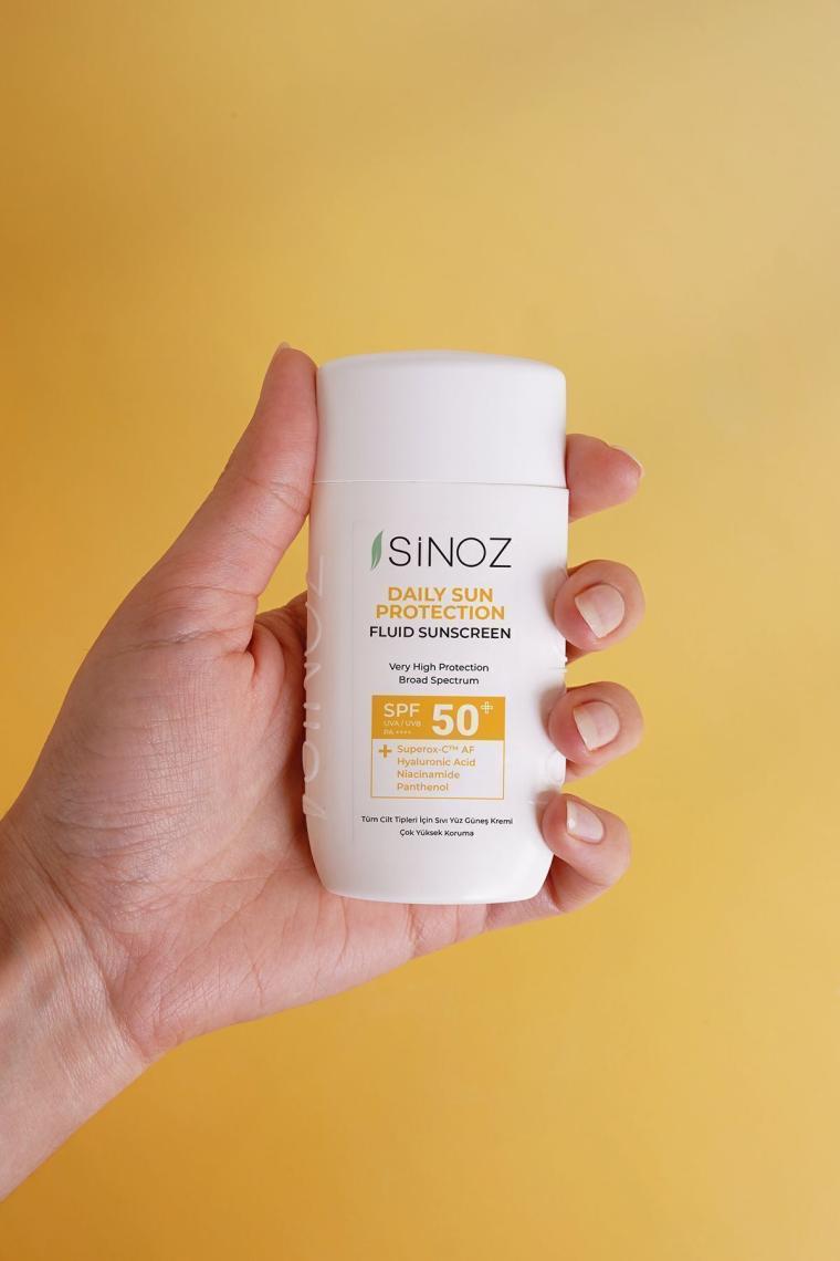 Spf50 Günlük Kullanım Sıvı Yüz Güneş Kremi - Yeni Nesil Güneş Filtreleri Ile Hibrit Formül 50ml