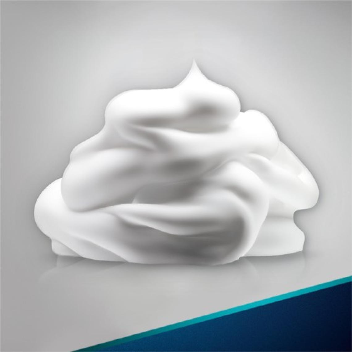 Gillette Series Tıraş Köpüğü Hassas 250 ml