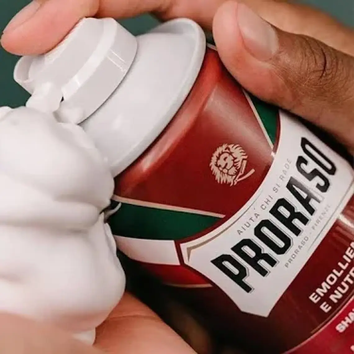 Proraso Sandal Ağacı Ve Shea Butter Özlü Tıraş Köpüğü