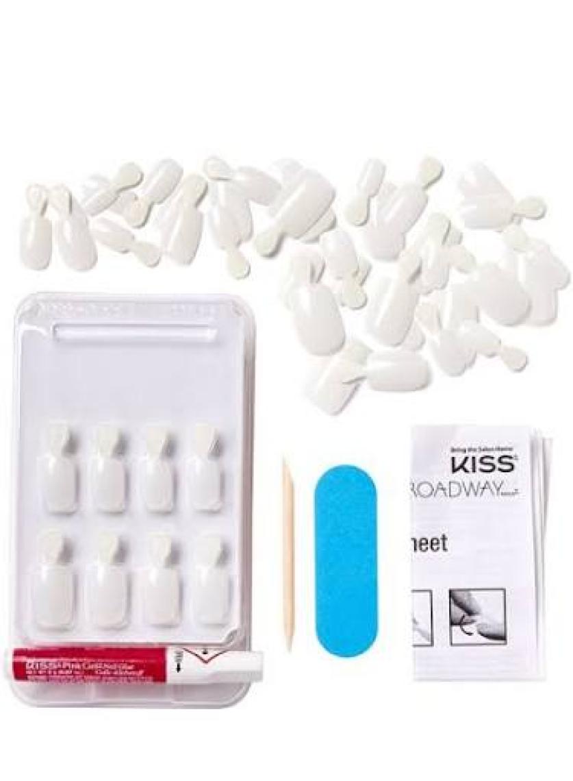 Kiss Natural Doğal Görünümlü Takma Tırnak