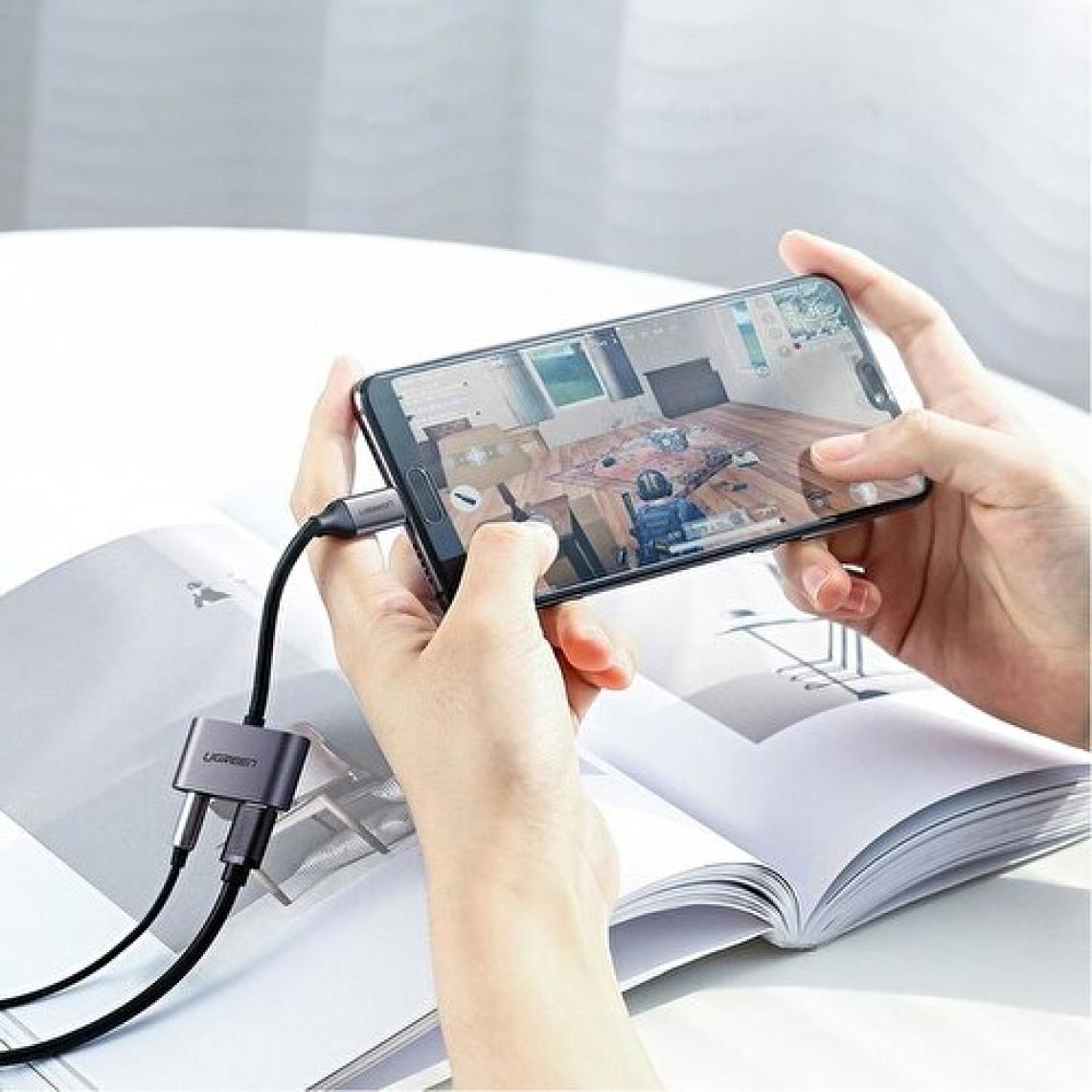 Ugreen Type-C 3.5mm Kulaklık ve Şarj Dönüştürücü