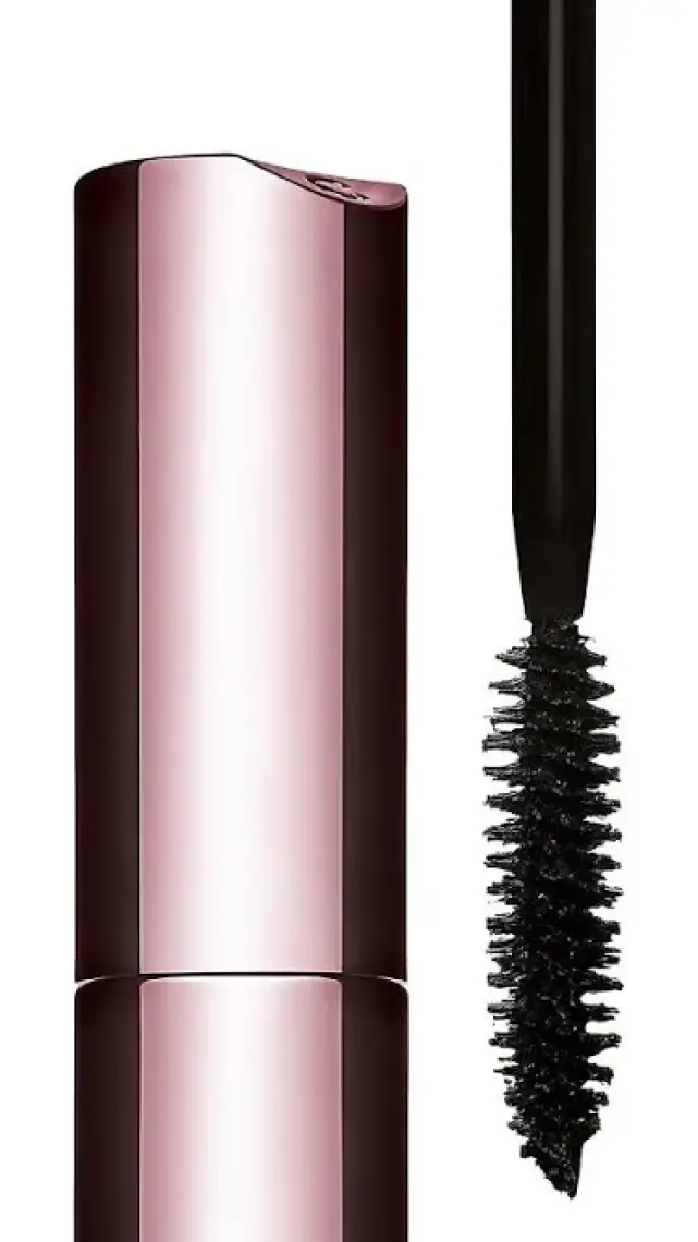 Kirpiklere Doğan Görünüm Sağlayan Hacim Veren 4d Maskara - 01 Perfect Black Demb.1656