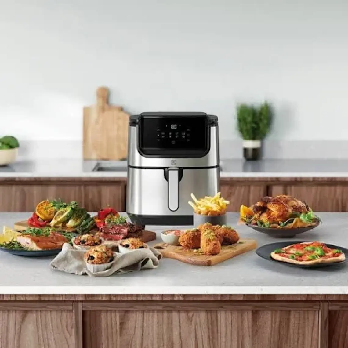 Electrolux E6AF1-6ST AirFryer 8 Programlı Dokunmatik LCD Ekranlı 7 Lt Sepet Kapasiteli, , 5.4 Lt Kızartma Kapasitesi