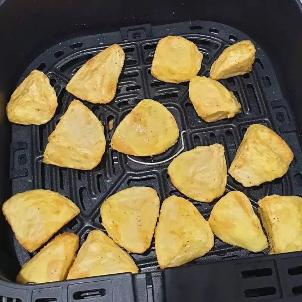 Instant Vortex 4'ü 1 Arada 3.8 Litre İşlevli Yapışmaz ve Yıkanabilir Sepetli Air Fryer