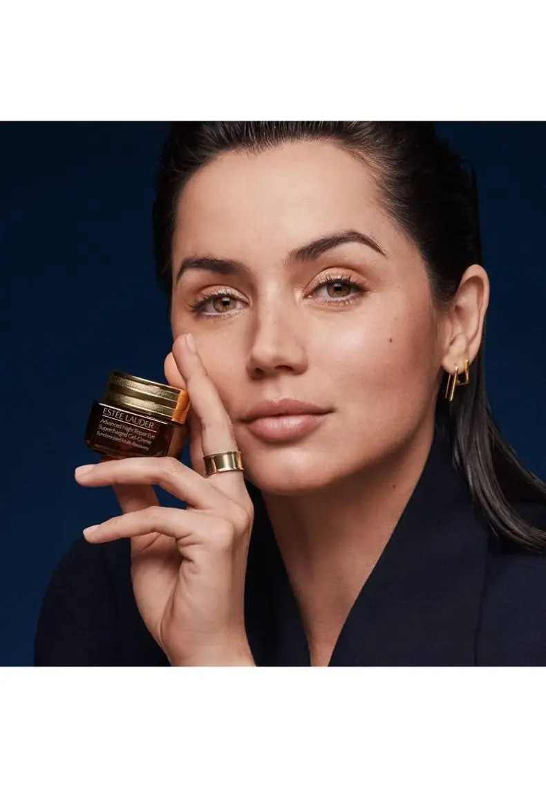 Estee Lauder Maskara Seti - Sumptuous Extreme Göz Bakım Seti Maskara 8 ml, Göz Kremi 5 ml, Temizleyici 30 ml