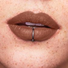 Avon Kiss Me Ultra Mat Ruj Marvellous Mocha ve Lash Genius Maskara Hediye Paketi