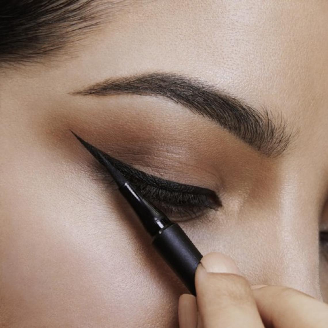 Maybelline Master Precise Liquid Black Eyeliner
