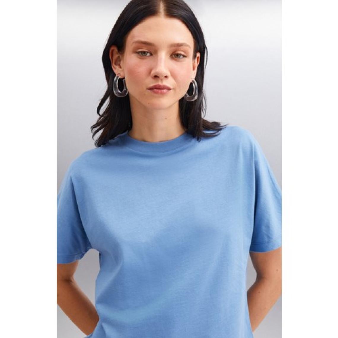 Lottıe Kadın %100 Organik Pamuklu Regular Kalıp Bisiklet Yaka Basic Kısa Kollu Indigo T-shirt