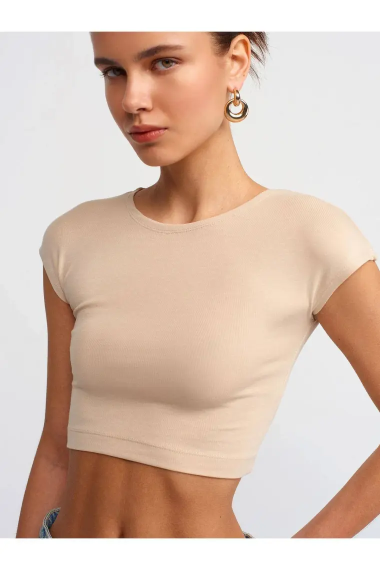 Dilvin 30528 Pamuk ve Modal  Karışımlı Crop Top-Açık Bej