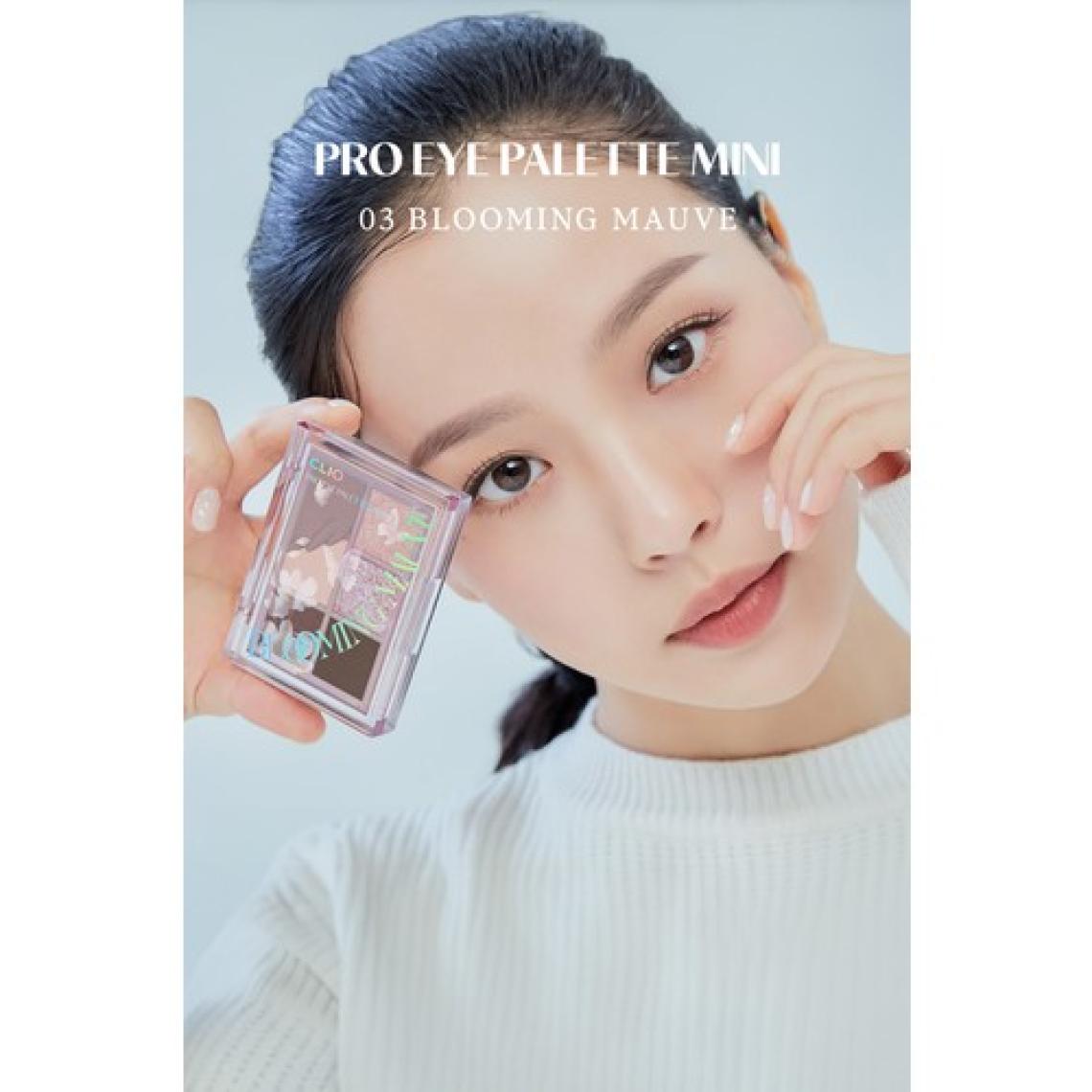 Clio Göz Alıcı Renklerde, Yoğun Pigmentli Mini Far Paleti CLIO Pro Eye Palette Mini (03 Blooming Mauve)