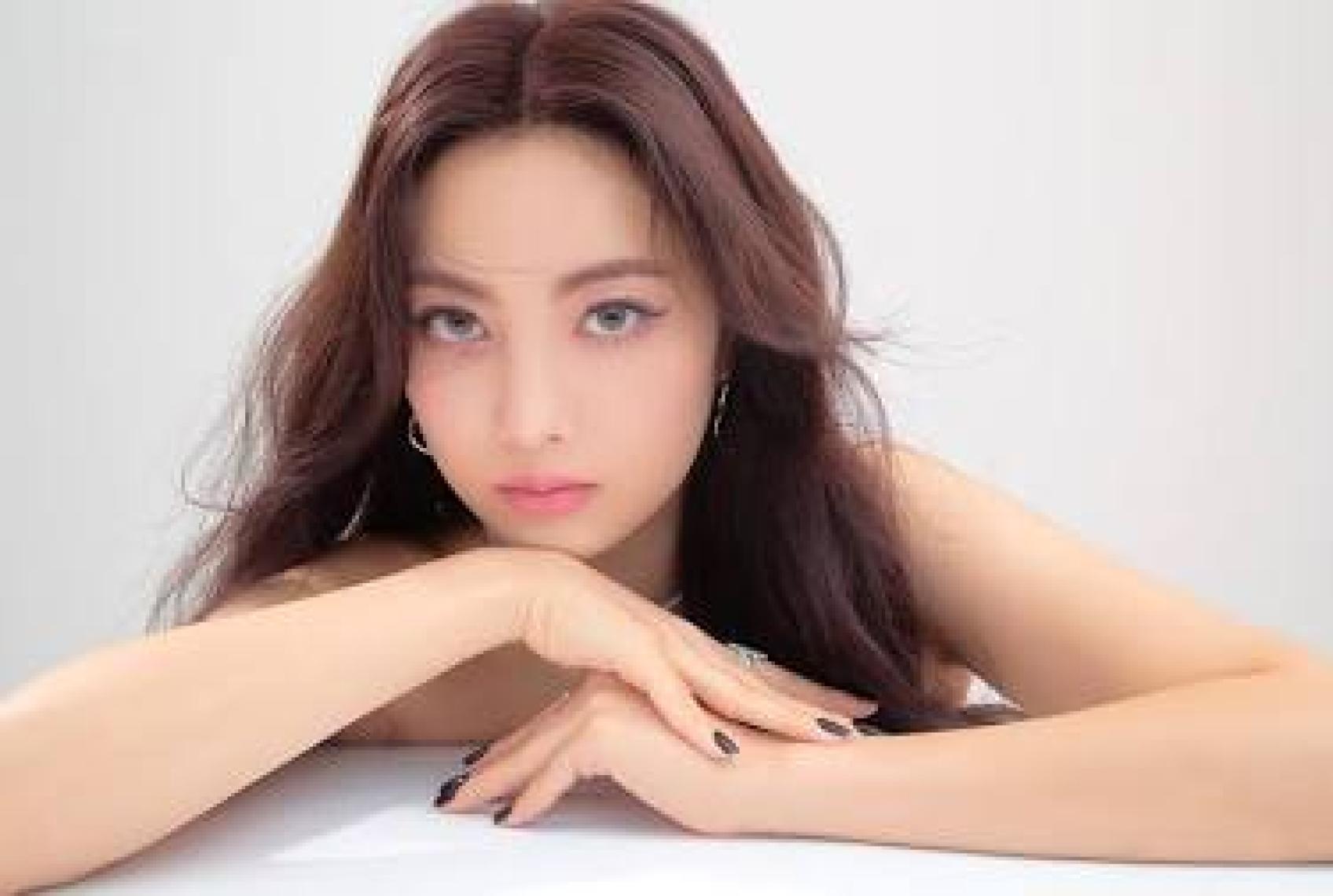 Unleashia - Glitterpedia Eye Palette No:4 Parıltılı Göz Farı, Işıltılı Far Paleti, Simli Far