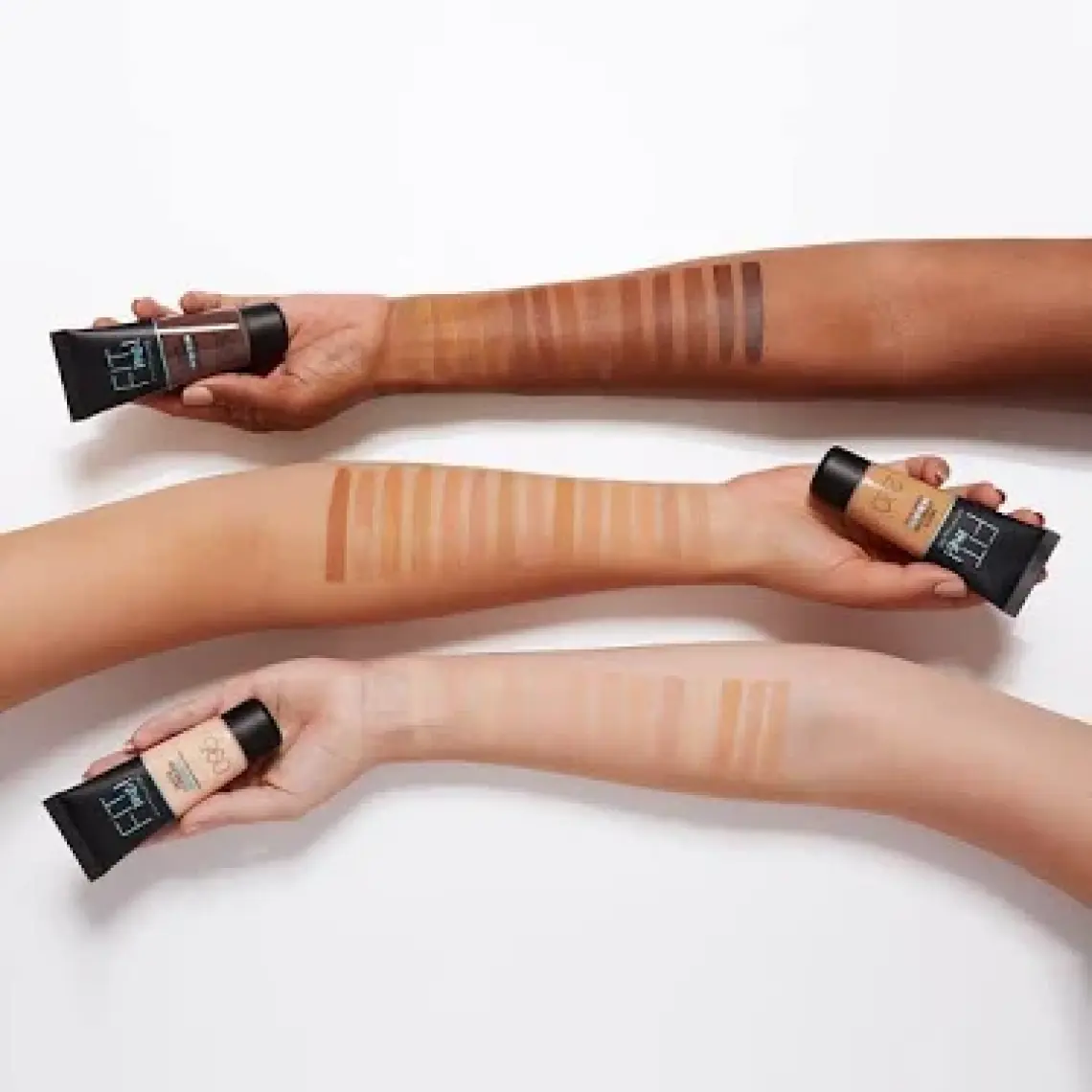 Maybelline New York Fit Me Matte+Poreless Fondöten - 104 Soft Ivory