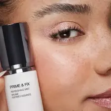 KikoMilano Kiko Makyaj Sabitleyici ve Baz - Make Up Fıxer. 01