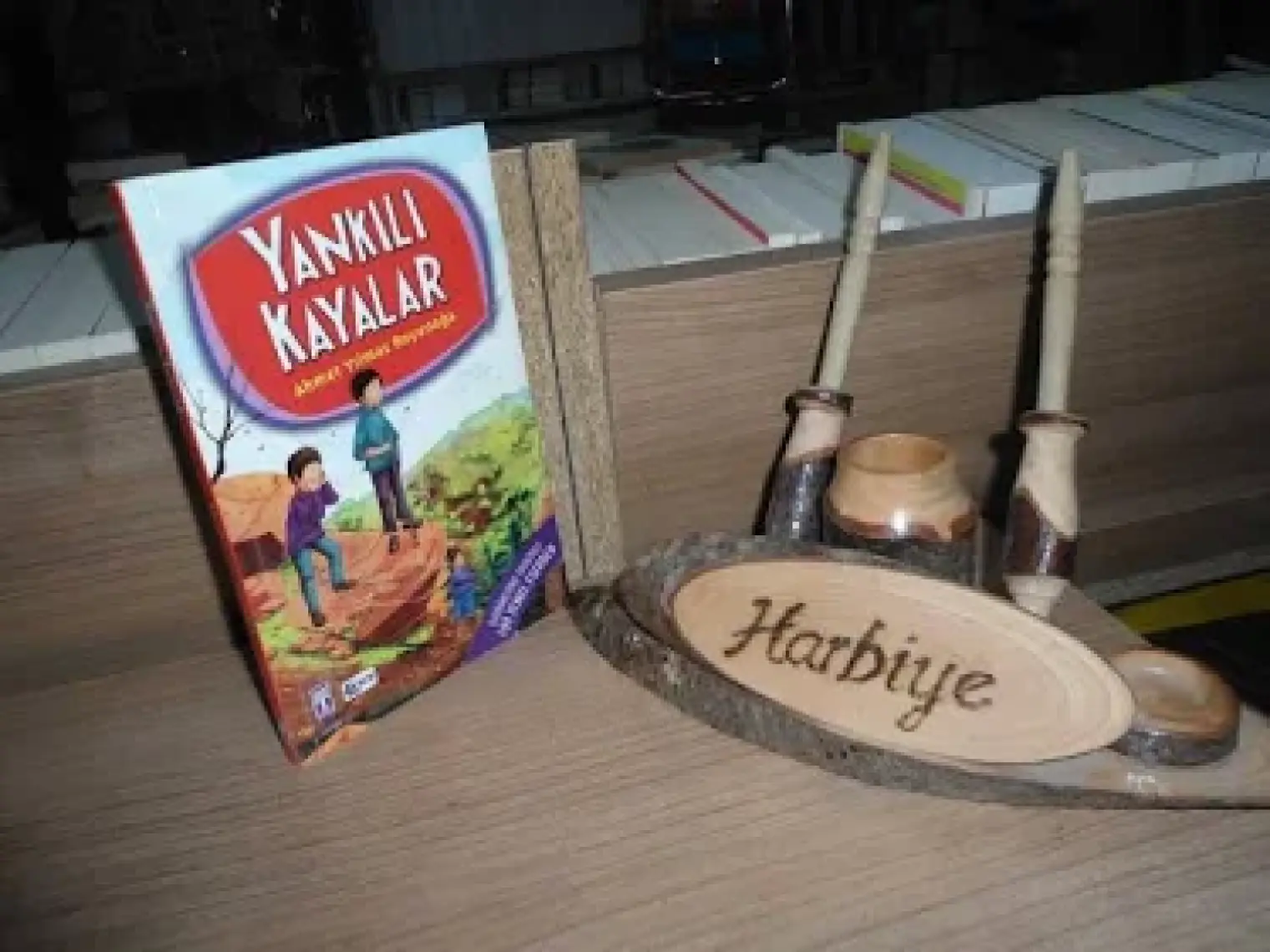 Yankılı Kayalar - Ahmet Yılmaz Boyunağa