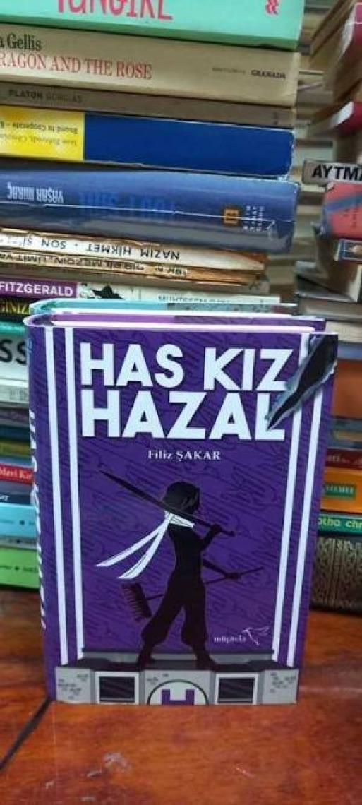Ev Kızı Evren - Filiz Şakar