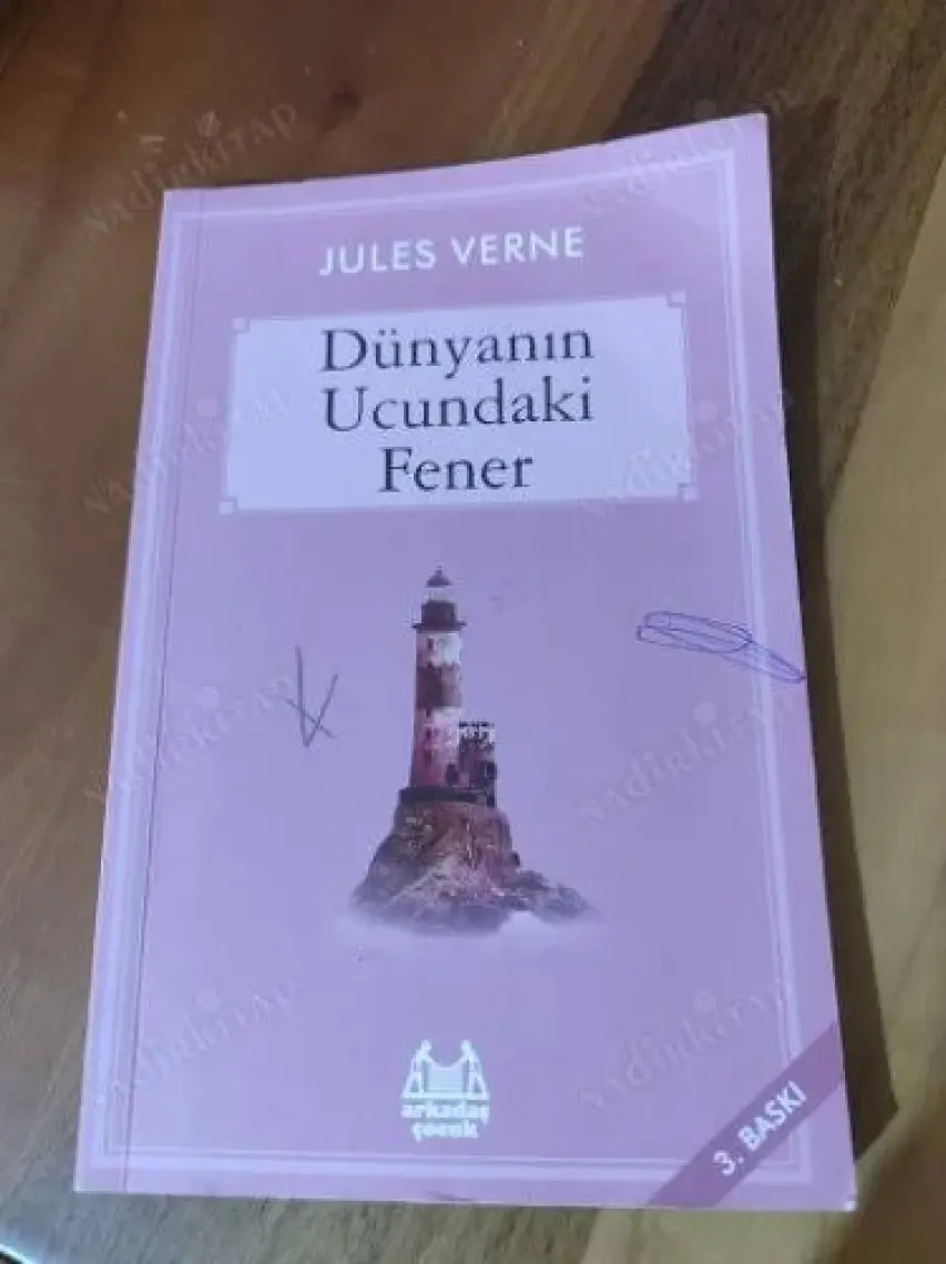 Dünyanın Ucundaki Fener - Jules Verne