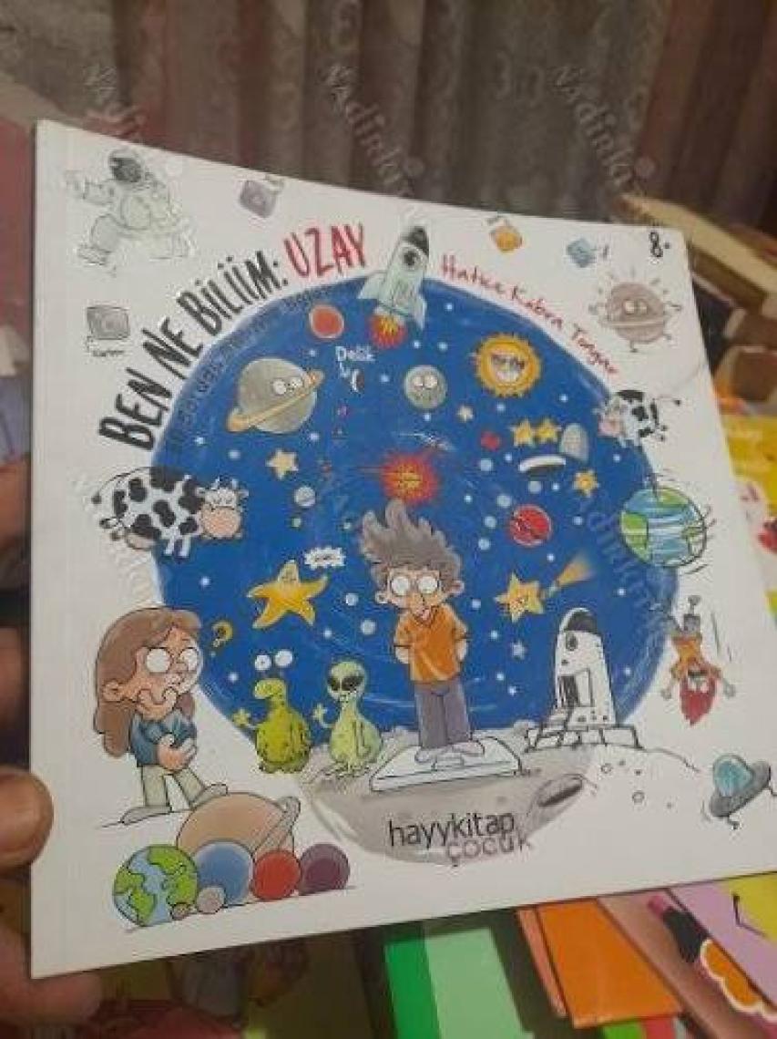Ben Ne Biliim: Uzay - Hatice Kübra Tongar