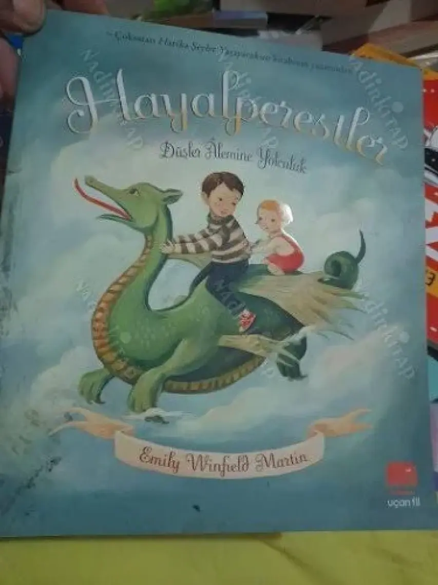 Hayalperestler – Düşler Alemine Yolculuk - Emily Winfield Martin
