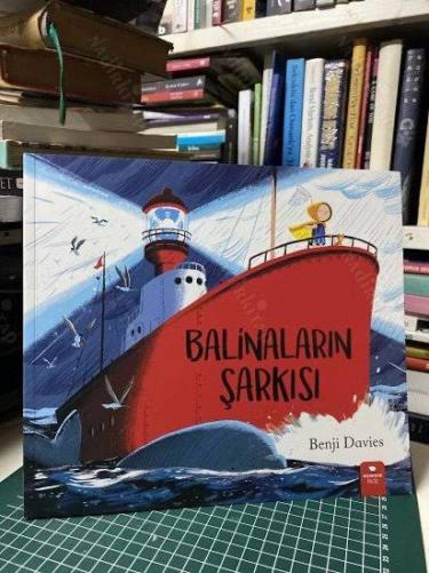 Balinaların Şarkısı - Benji Davies