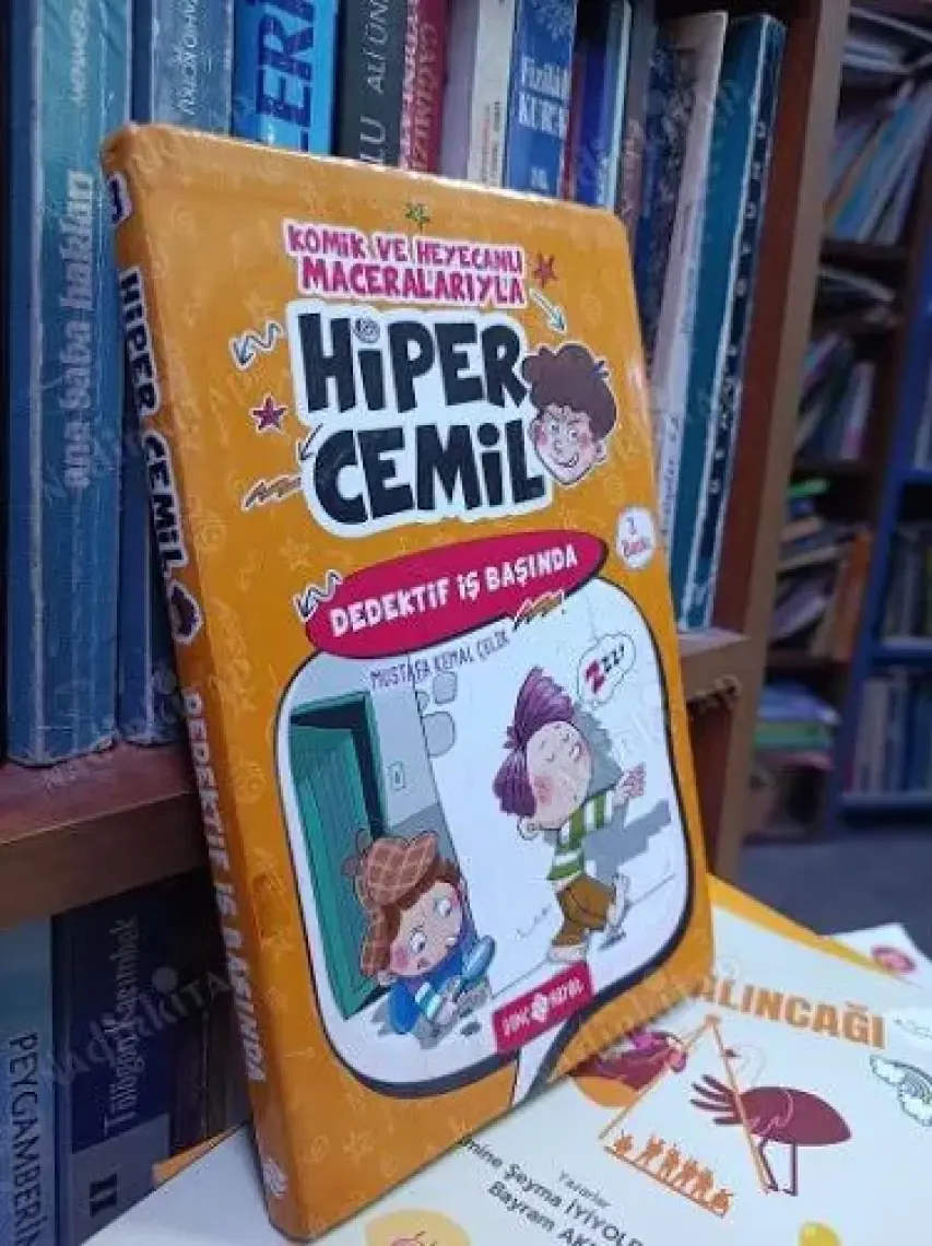 Dedektif İş Başında /Hiper Cemil 3 - Mustafa Kemal Çelik