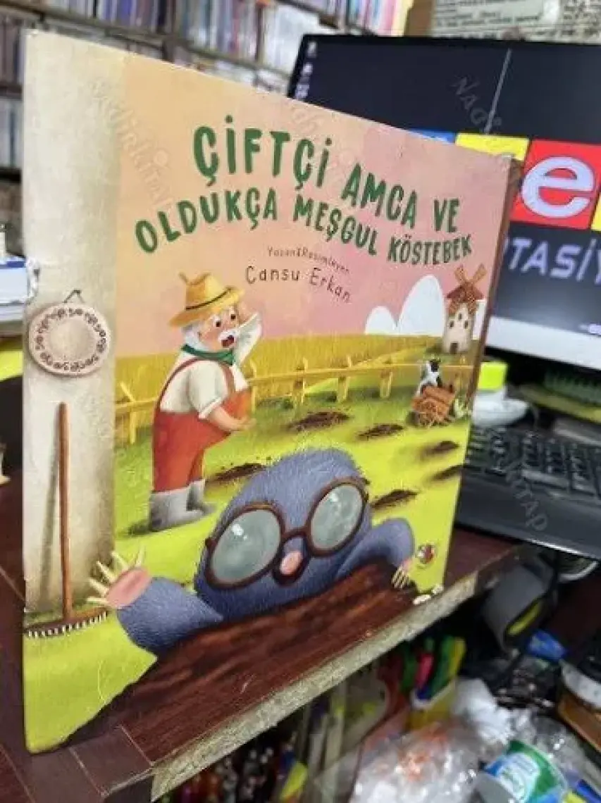 Çiftçi Amca ve Oldukça Meşgul Köstebek - Cansu Erkan