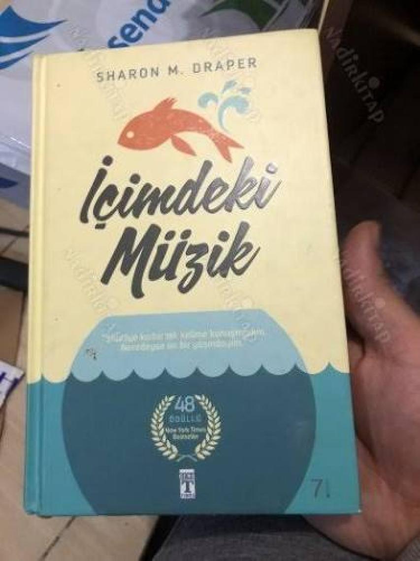 Genç Timaş Yayınları İçimdeki Müzik
