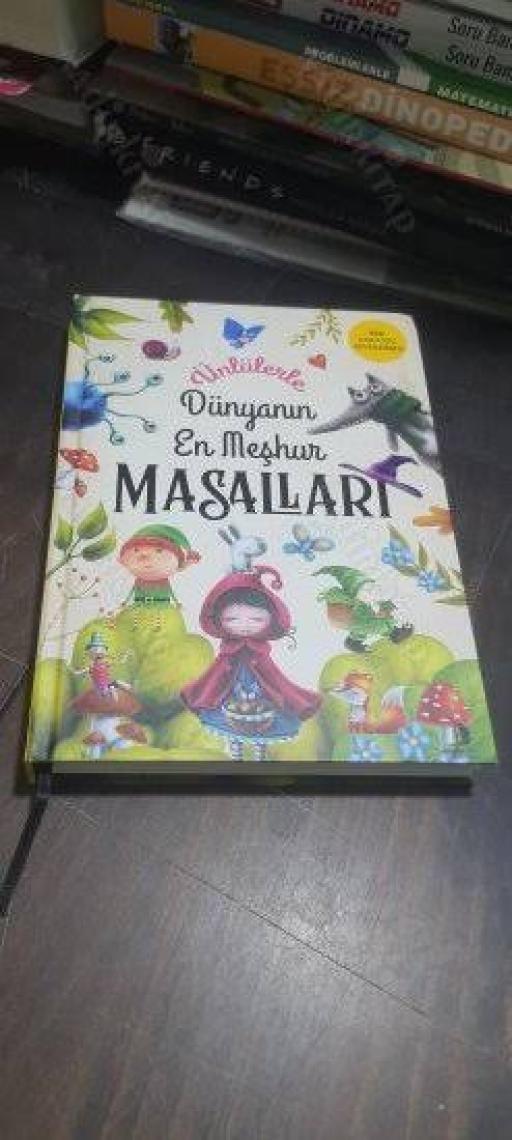 Ünlülerle Dünyanın En Meşhur Masalları