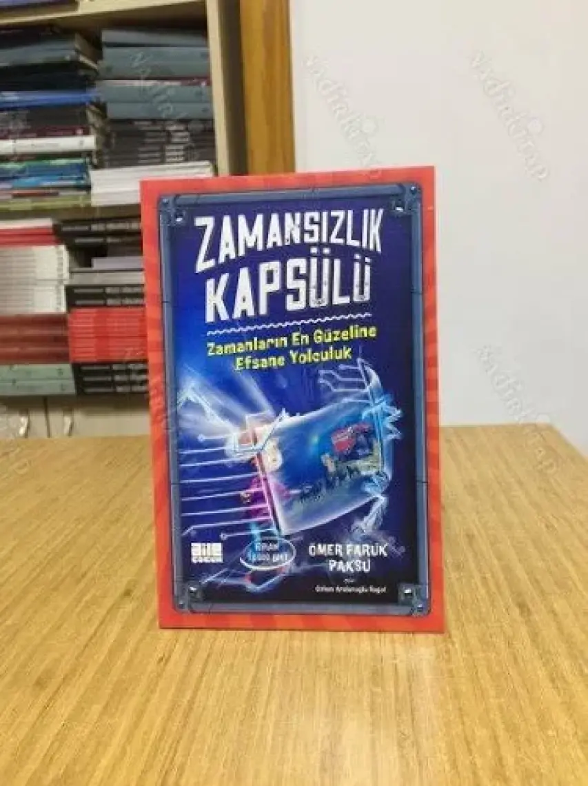Zamansızlık Kapsülü - Ömer Faruk Paksu