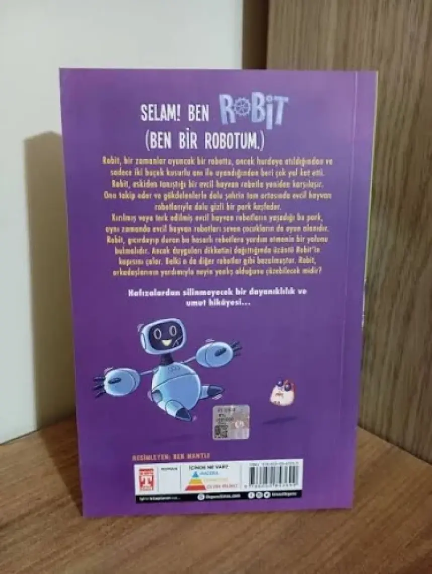 Robit 3 - Gıcırtılı Bir Macera - Shane Hegarty