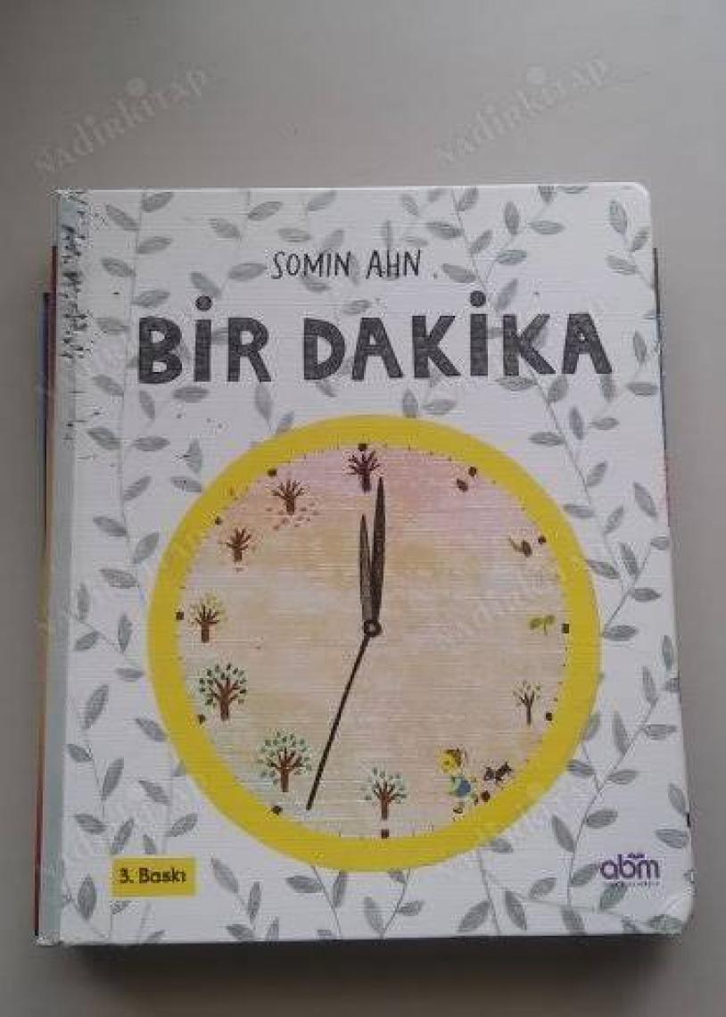Bir Dakika Hikaye Kitabı - 4 Yaş Üzeri Çocuklar Için Eğitici Ve Öğretici Kitap