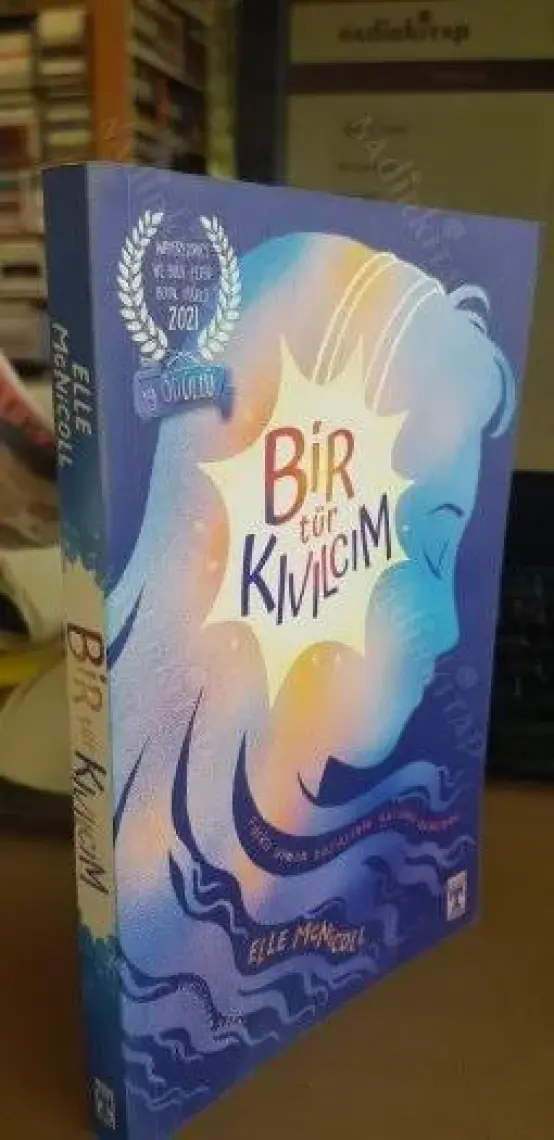 Bir Tür Kıvılcım - Elle Mcnicoll