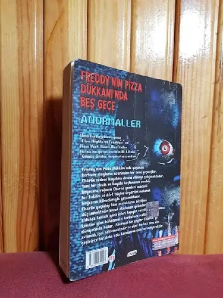 Freddy'nin Pizza Dükkanı'nda Beş Gece - Anormaller (2. Kitap)