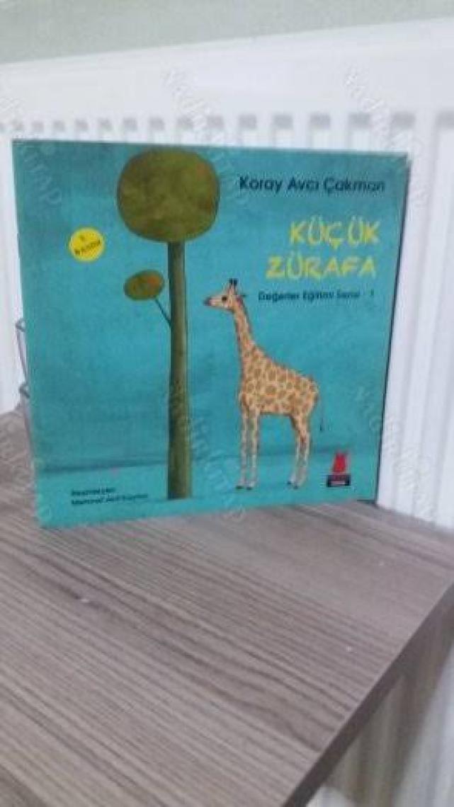 Değerler Eğitimi Serisi 1: Küçük Zürafa - Koray Avcı Çakman