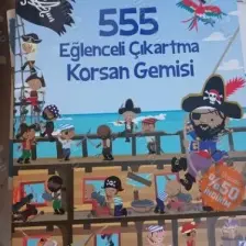 555 Eğlenceli Çıkartma Korsan Gemisi