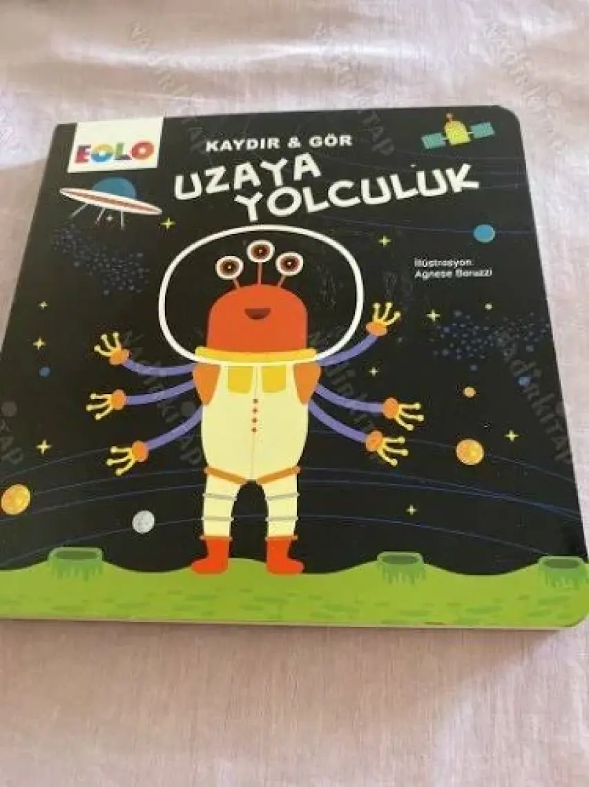 Uzaya Yolculuk (Hareketli Kitap & Kaydır Gör)