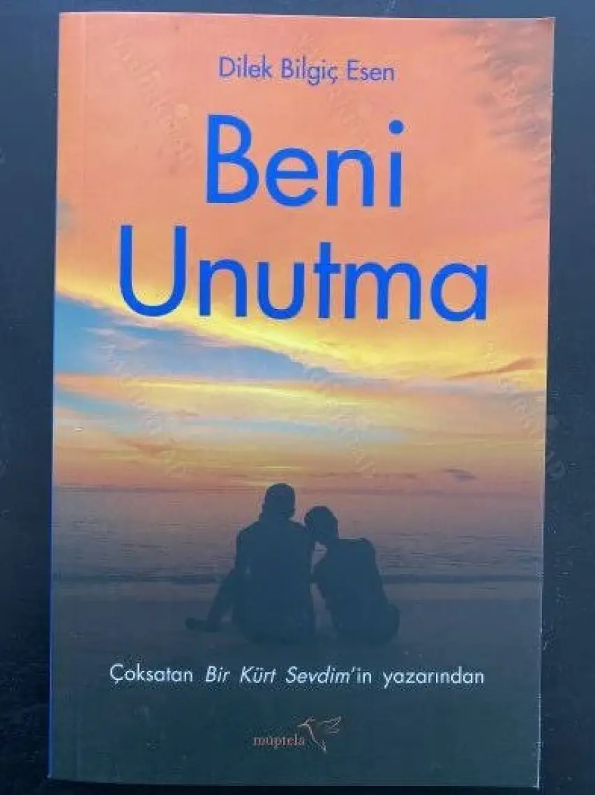 Müptela Yayınları – Dilek Bilgiç Esen İmzalı Beni Unutma Romanı, Ciltsiz, Gerçek Hayattan Esinlenen Aşk Hikayesi