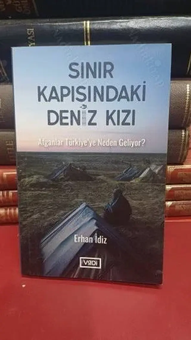 Sınır Kapısındaki Deniz Kızı