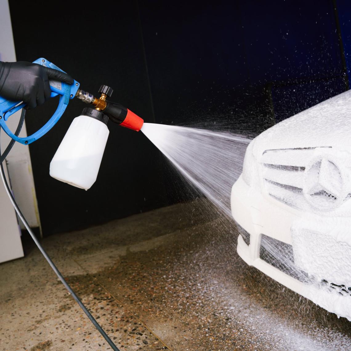 Gyeon Q²m Foam Araç Ön Yıkama Şampuanı Konsantre - 1000 ml - Yoğun Köpüklü Prewash Snow Foam