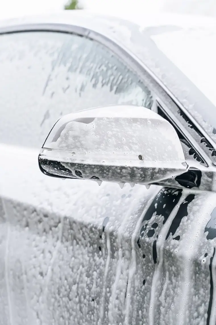 Gyeon Q²m Foam Araç Ön Yıkama Şampuanı Konsantre - 1000 ml - Yoğun Köpüklü Prewash Snow Foam