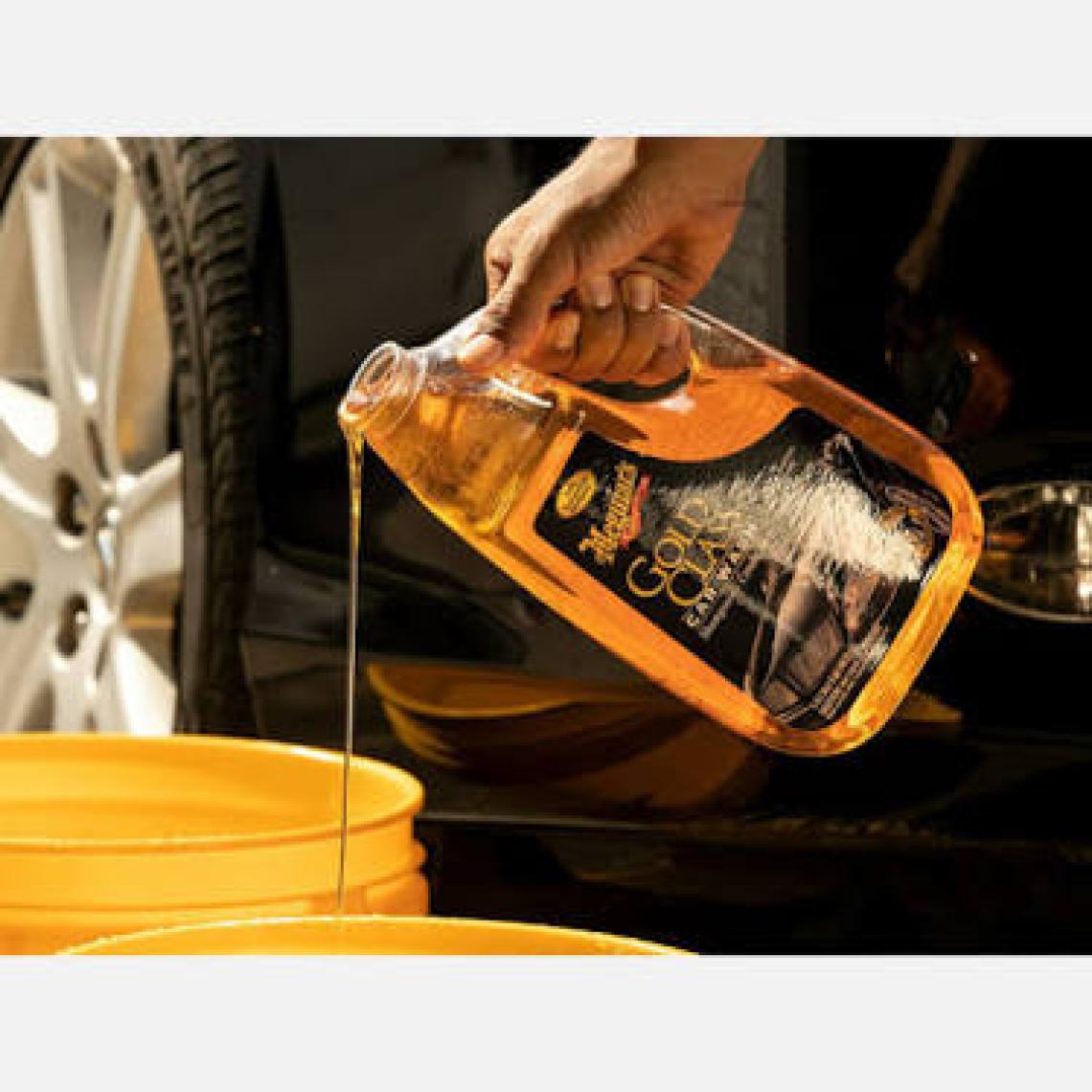 Meguiars Gold Class Cilalı Oto Yıkama Şampuanı 1,89 lt.