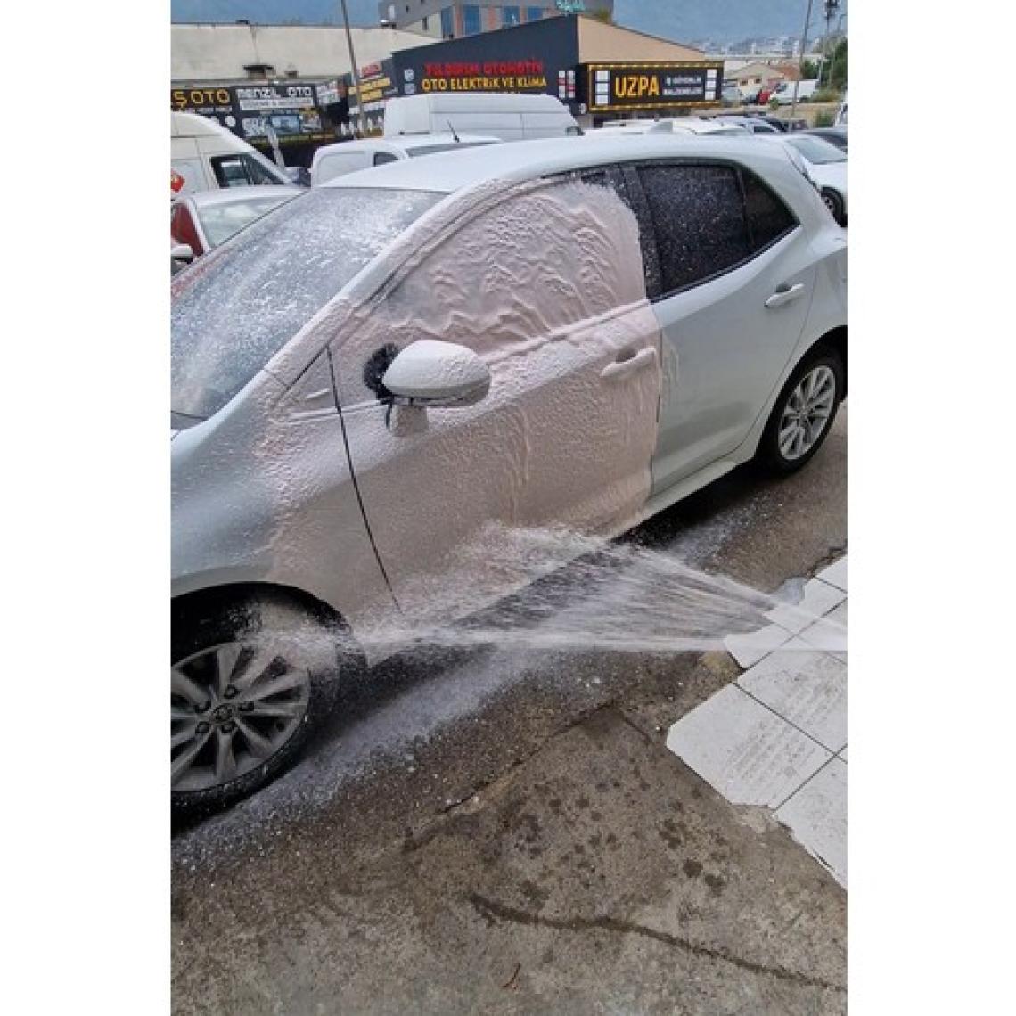 Apex Fırçasız Oto Yıkama Şampuanı, Cilalı Oto Şampuan 20 Kg, Araç Yıkama Köpüğü Oto Yıkama Süngeri Hediye