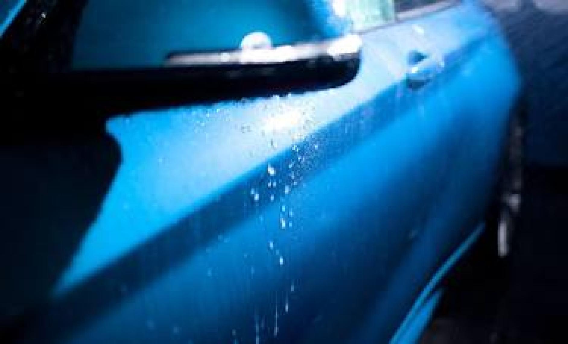 Gyeon Q²m Eco Wash Seramik Katkılı Susuz Yıkama Yüzey Temizleyici ve Parlatıcı Cila - 1000 ml