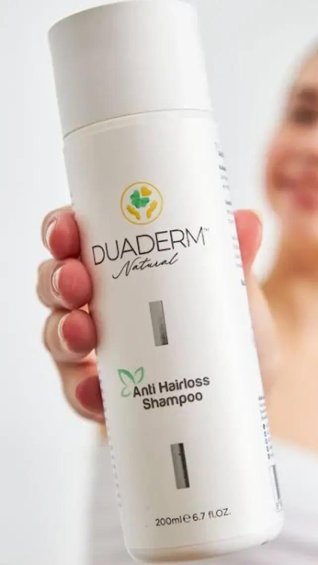 Duaderm Saç Dökülmesine Karşı Şampuan (Biotin, Pantenol, Doğal Özler) 200 ml
